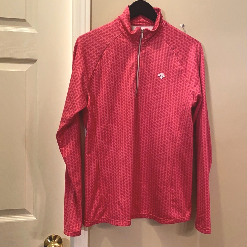 Descente Longsleeve Quarter Zip Top